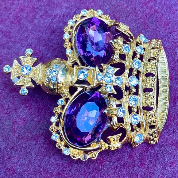 Stunning Gold and Gemstone Crown Brooch Lapel Jacket Pin - Picture 5 of 8